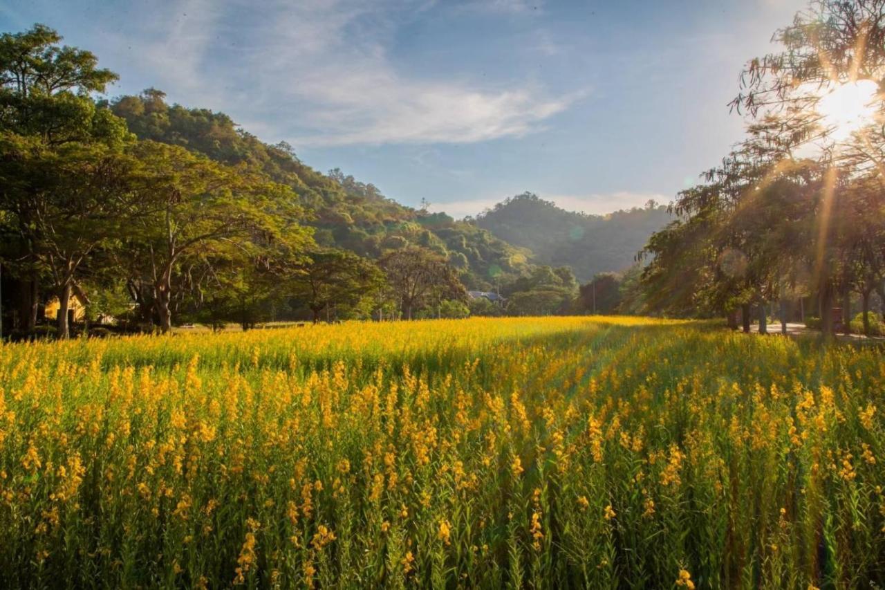 Diamond Hill Resort Nong Nam Daeng Екстер'єр фото