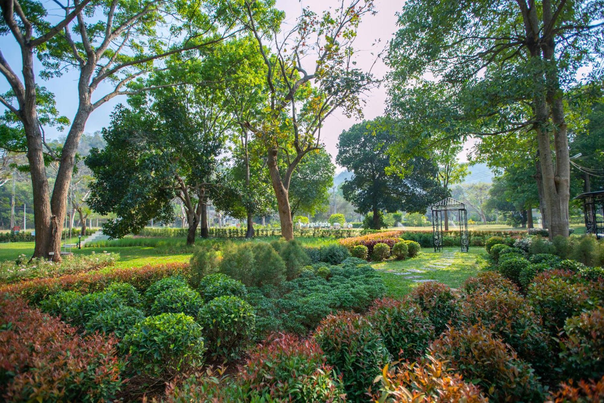 Diamond Hill Resort Nong Nam Daeng Екстер'єр фото