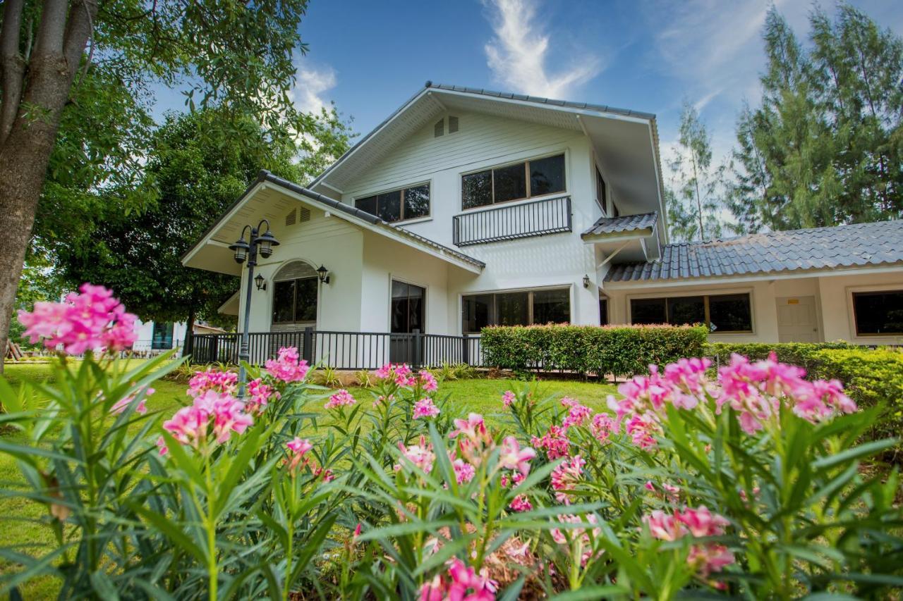 Diamond Hill Resort Nong Nam Daeng Екстер'єр фото