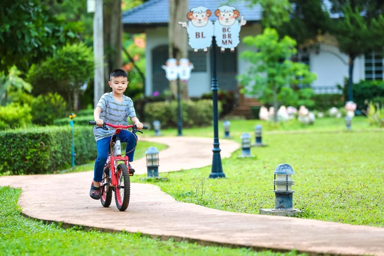 Diamond Hill Resort Nong Nam Daeng Екстер'єр фото